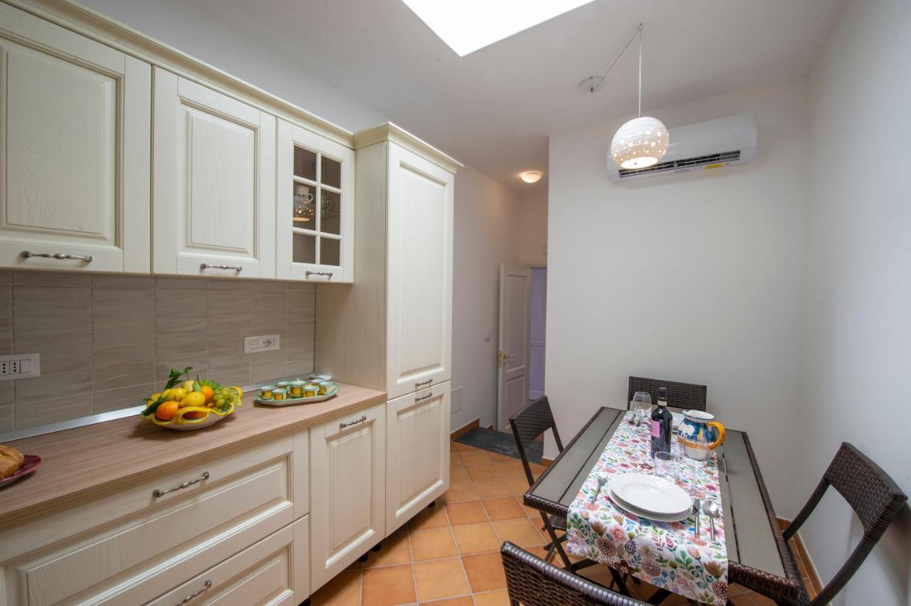 Your Home In The Heart Of Positano - Centralissima Buitenkant foto